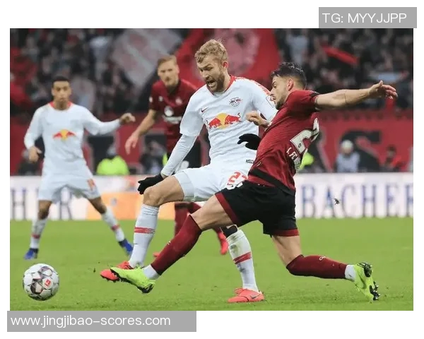 欧冠激战莱比锡大胜拜仁红牌争议引发全场热议